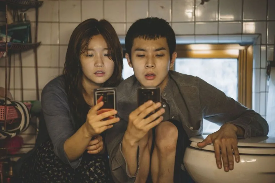 7 Film Choi Woo Shik yang Wajib Kamu Tonton. Aktingnya Super Banget! 9 choi wook shik parasite