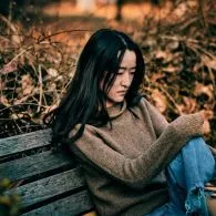 Teruntuk Kamu yang Sok Tahu, Mereka Hanya Butuh Didengar Bukan Diadili Bahkan Dihakimi!