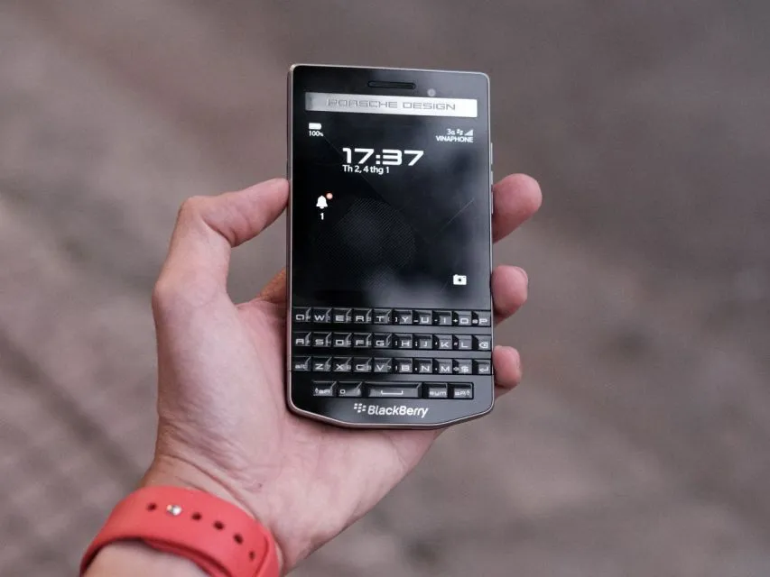 6 Fitur ini Bukti Kalau BlackBerry Pernah Jadi Idola Pada Masanya 7 Keypad QWERTY BlackBerry