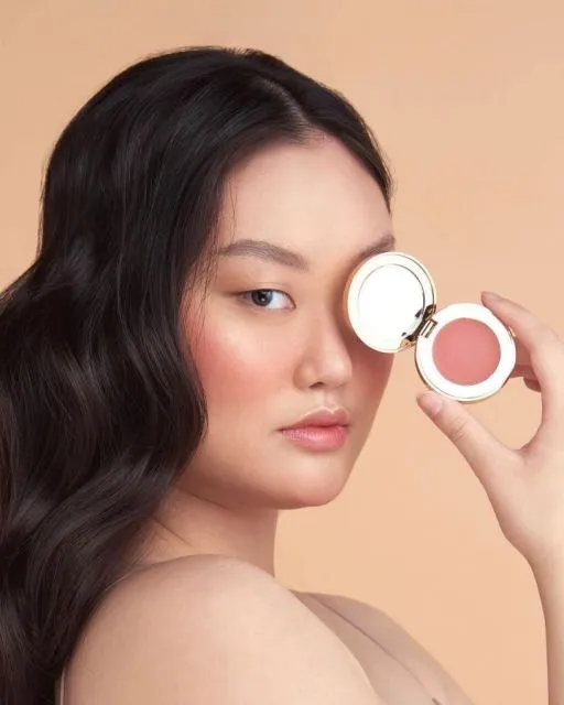 Rekomendasi Cream Blush Merek Lokal, Hasilnya Natural 13 Rekomendasi cream blush on