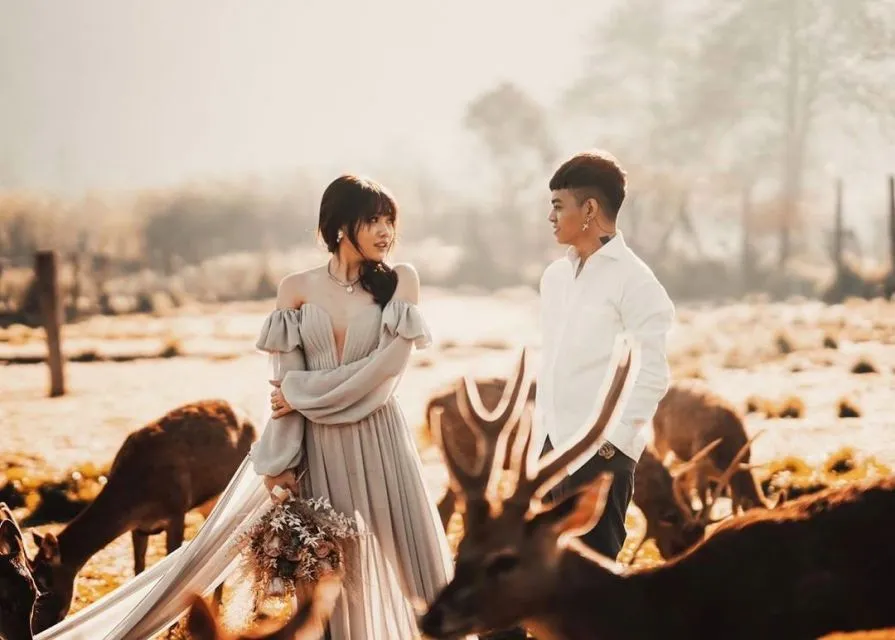 Potret Gaya Kompak Reza Arap dan Wendy Walters. Manis dan Seru! 14 Gaya kompak Reza Arap dan Wendy Walters