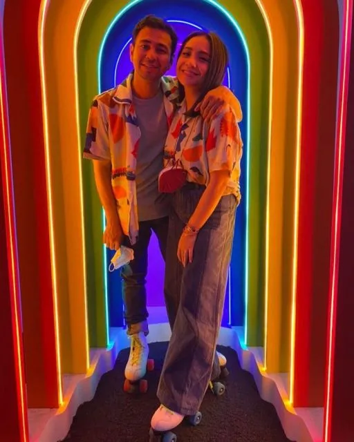 Gaya Busana Kompak ala Raffi Ahmad dan Nagita Slavina. Seru! 14 Style kompak Raffi dan Gigi