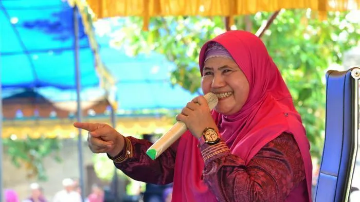 Ceramah Mamah Dedeh Soal KDRT Kembali Viral, Tegaskan itu Sangat Salah 4 Mamah Dedeh ceramah