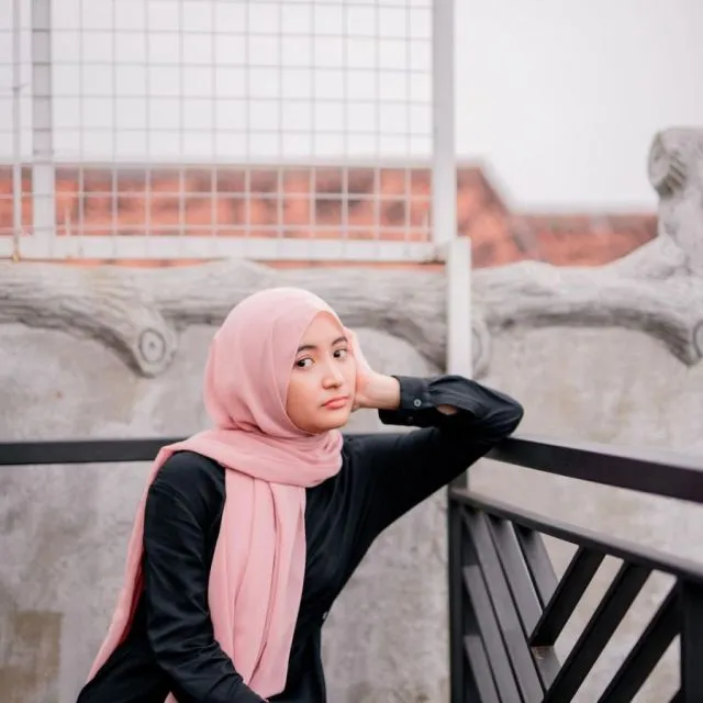 Bintang Emon Lamar sang Kekasih, Pamer Cincin dan Tulis Kalimat Romantis 8 Arafah rianti