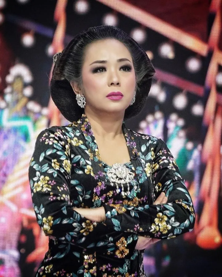 Deretan Artis Indonesia yang Mengaku Tinggal di Rumah Angker 10 Rumah Soimah