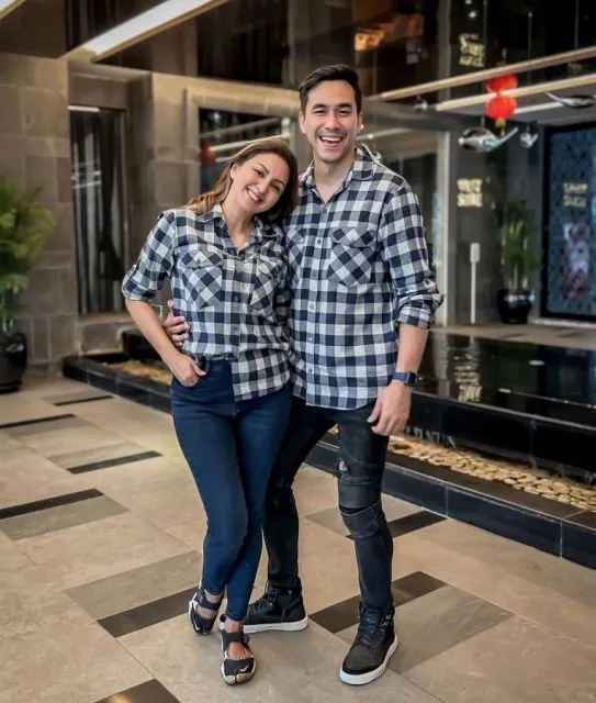 Tips Hubungan Langgeng dari 12 Pasangan Artis yang Patut Kamu Coba 13 Darius Sinathrya dan Donna Agnesia