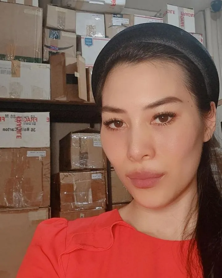 10 Artis Mengaku Sudah Persiapkan Kematian; Umur Tak Ada yang Tahu 18 Anya Dwinov