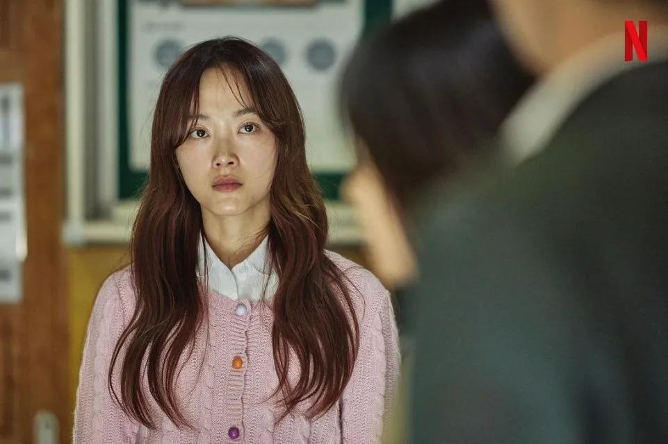 Drama dan Film Lee Yoo-mi, selain Squid Game dan All of Us are Dead 14 lee yoo mi all of us are dead