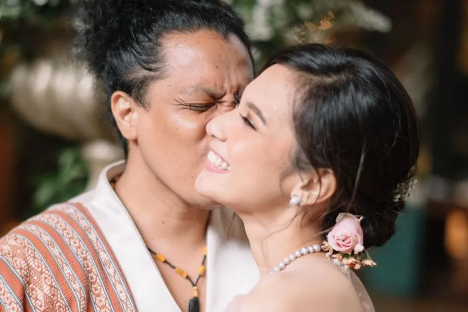 Cara Arie Kriting Hadapi Rasa Cemburunya Saat Istri Lakukan Adegan Mesra 5 Arie Kriting dan Indah Permatasari