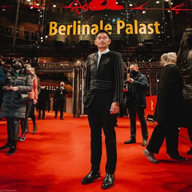 Potret Memukau Artis Film Before, Now & Then (Nana) di Berlinale Film Festival 2022 10 Ibnu Jamil di Berlinale