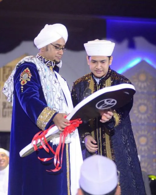 Syakir Daulay Hadiahi Habib Hasan bin Ja'far Assegaf Mobil untuk Dakwah 3 Syakir Daulay