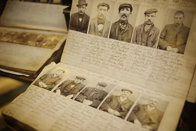 Geng Asli Peaky Blinders yang Nyata Adanya, Mirip Keluarga Shelby? 4 Peaky Blinders