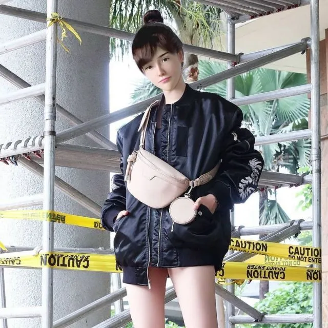 9 Potret Modis Selebgram Virtual yang Mirip dengan Manusia 15 Robot Thalasya asal Indonesia