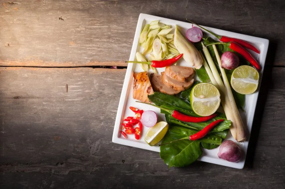Resep Tomyam dengan Bumbu dan Topping ala Rumahan. Lebih Nendang! 6 Bumbu tomyam