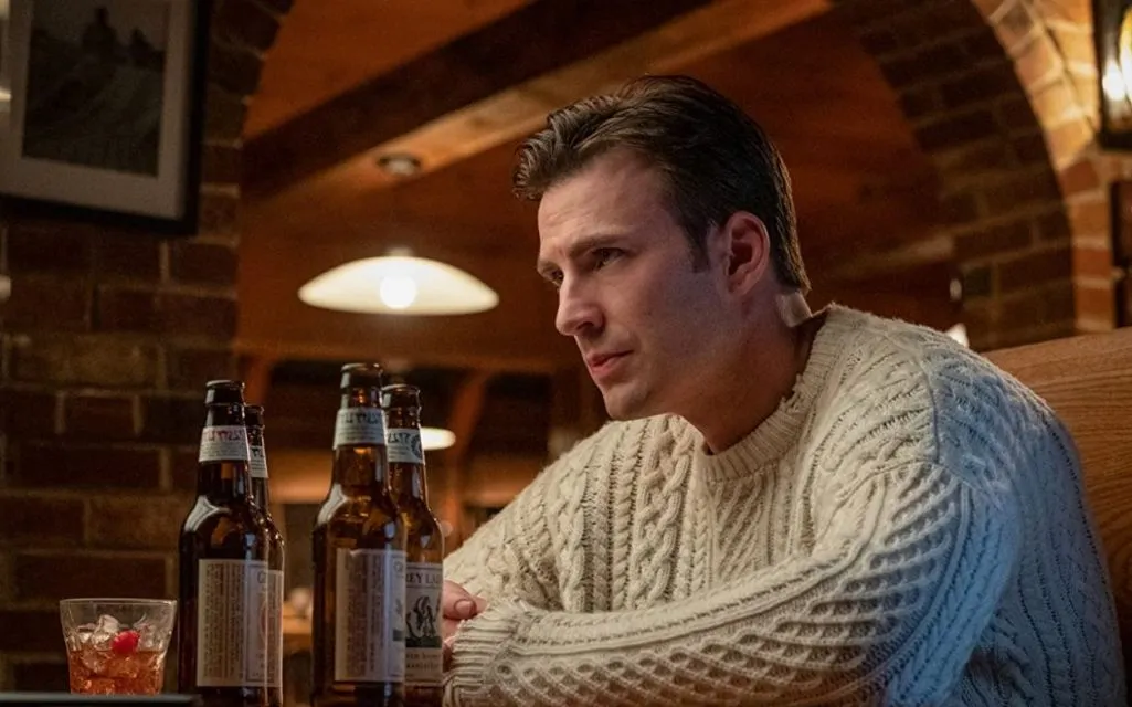 Rekomendasi Film Chris Evans Untuk Kamu yang Baru Ngefans Sama Doi! 16 Chris Evans berperan sebagai cucu seorang konglomerat yang nakan dan manja