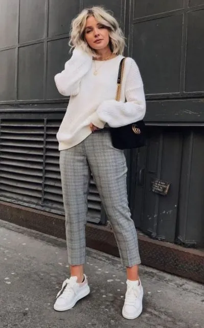 Fashion Item Jadul yang Kembali Hits. Favoritmu yang Mana? 17 Fashion item jadul