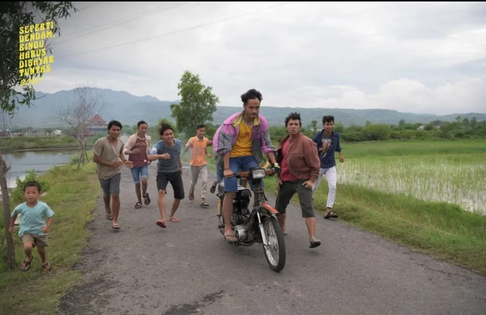 5 Film Indonesia yang Berhasil Tampil Memukau di Festival Film Internasional 7 Marthino Lio dalam film Seperti Dendam, Rindu Harus Dibayar Tuntas