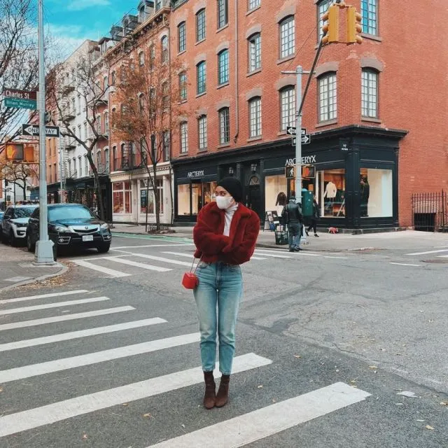 Fashion Item Jadul yang Kembali Hits. Favoritmu yang Mana? 16 Fashion item jadul