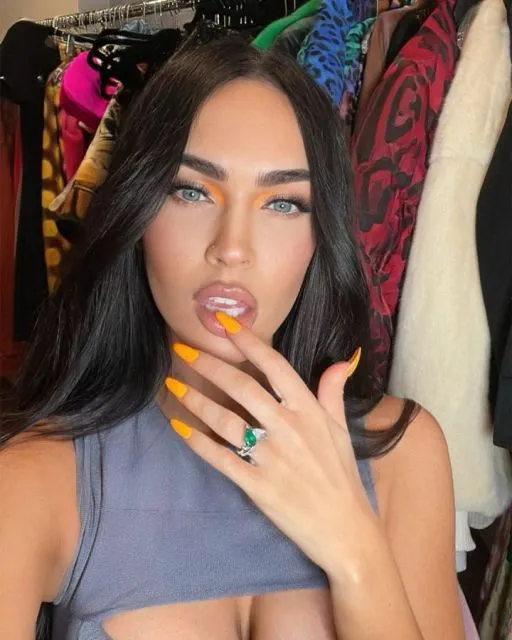 Cincin Nikah dan Tunangan Unik Para Seleb. Terbaru, HyunA dan DAWN 12 Cincin tunangan unik