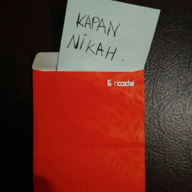 Momen Kocak Buka Isi Angpao Imlek ini Bikin Penerimanya Mendadak Bingung 18 Angpao imlek