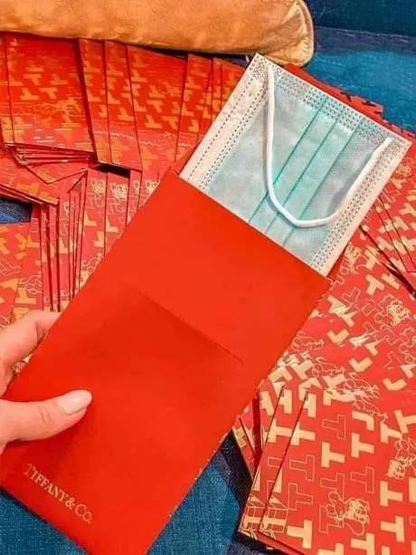 Momen Kocak Buka Isi Angpao Imlek ini Bikin Penerimanya Mendadak Bingung 17 Angpao Imlek