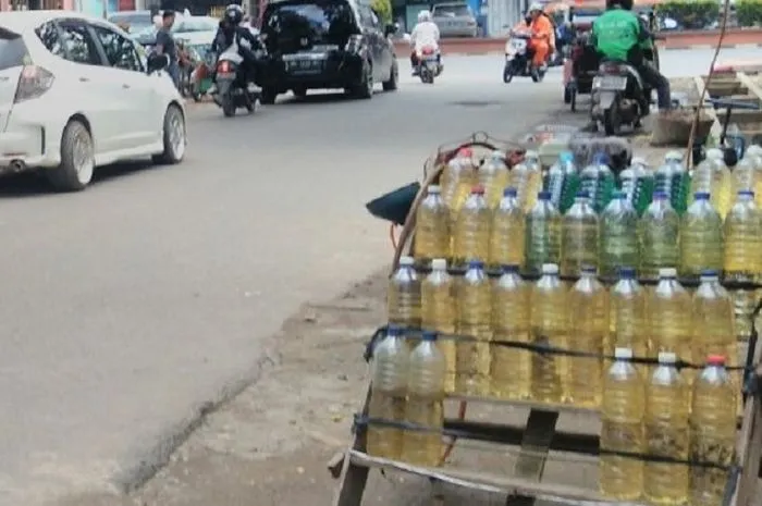 Fenomena Unik di Indonesia yang Bikin Pendatang Luar Negeri Heran Sampai Kagum 15 Fenomena unik Indonesia