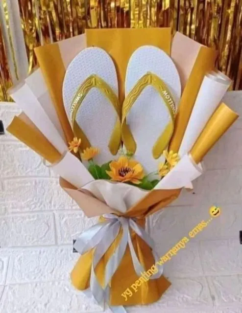 Kado Valentine Kreatif nan Absurd, Auto Gagal Romantis. Jangan Ditiru! 10
