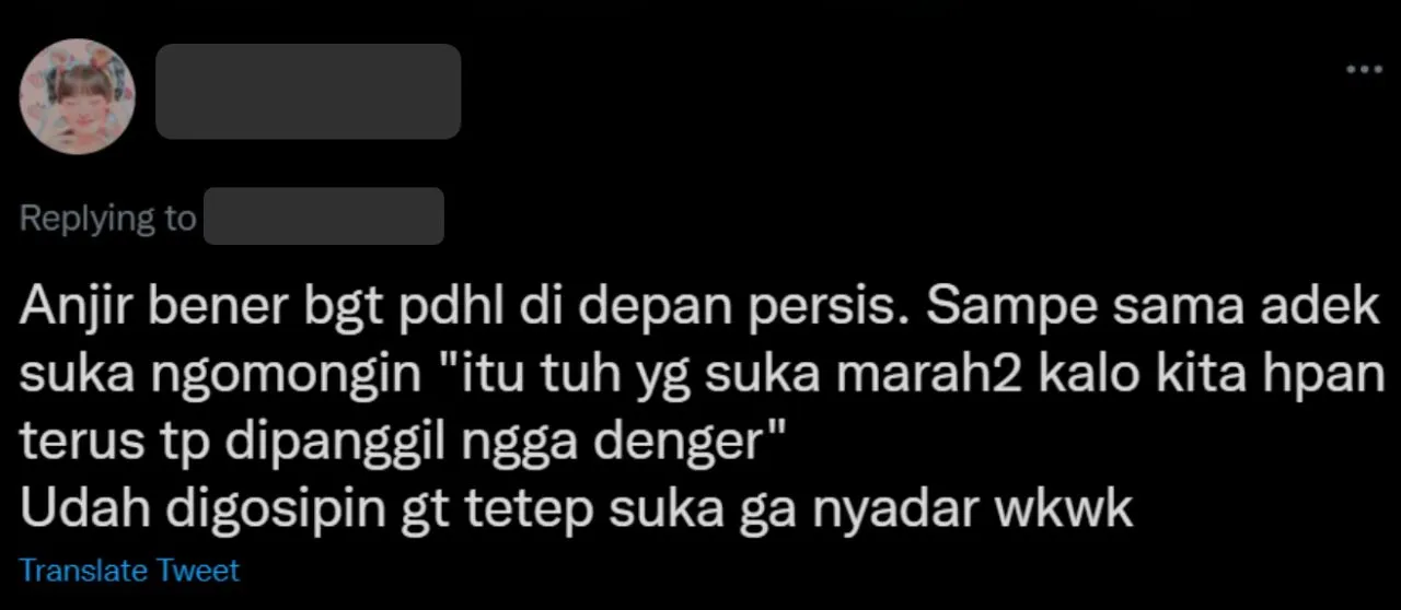 Curhat Kocak Warganet Saat Ngajak Ngobrol Orang Tua yang Sedang Main HP 18 Gosip bareng adik