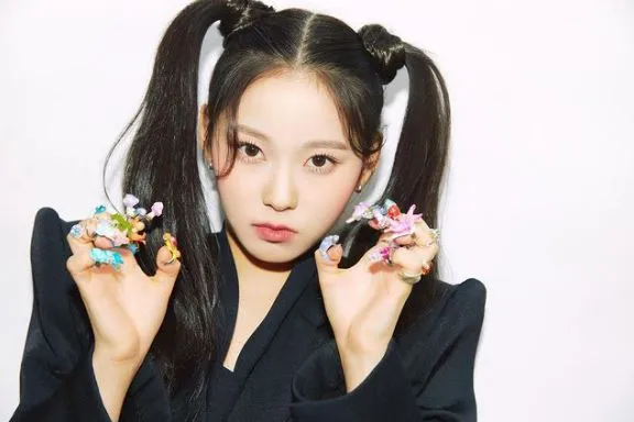 Potret Gaya Member NMIXX, Girl Group JYP Entertainment yang Baru Debut 9 Kyujin