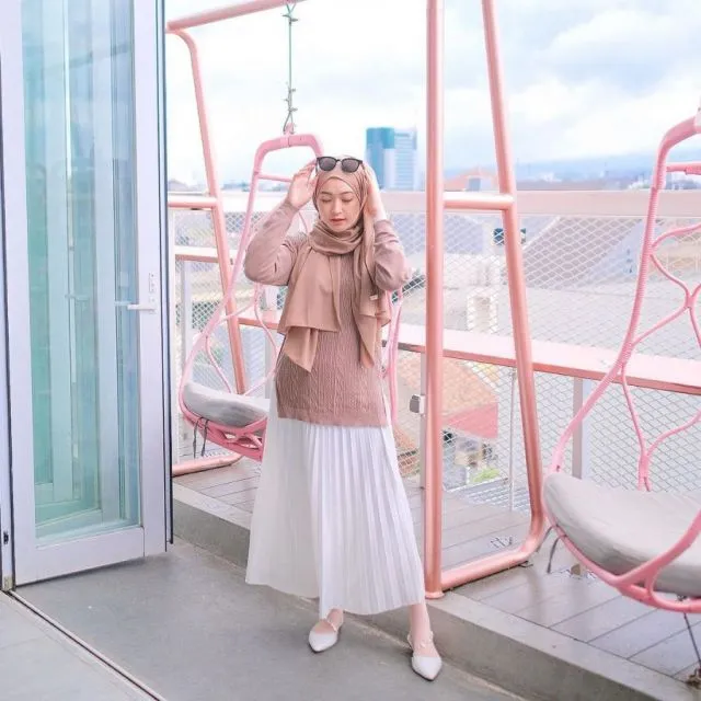 Fashion Item Jadul yang Kembali Hits. Favoritmu yang Mana? 18 Fashion item jadul