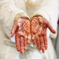 Henna Night, Tradisi Menjelang Pernikahan Pengantin Berdarah Arab