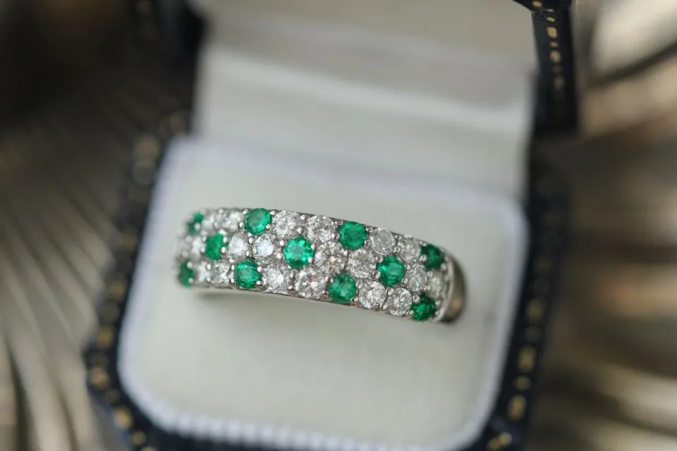 Daftar Batu Mulia untuk Mata Cincin Pertunangan 12 Rekomendasi batuan mulia sebagai mata cincin tunangan