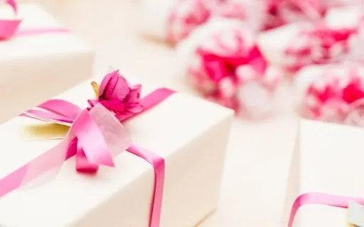 5 Rekomendasi Kado Pernikahan buat Teman 6 kado perabotan