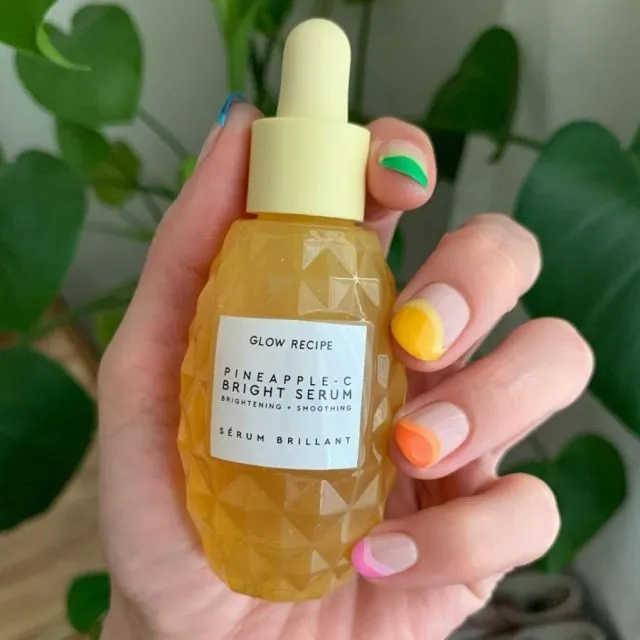 Rekomendasi Skincare dengan Kandungan Nanas yang Mencerahkan 6 Skincare dengan kandungan nanas