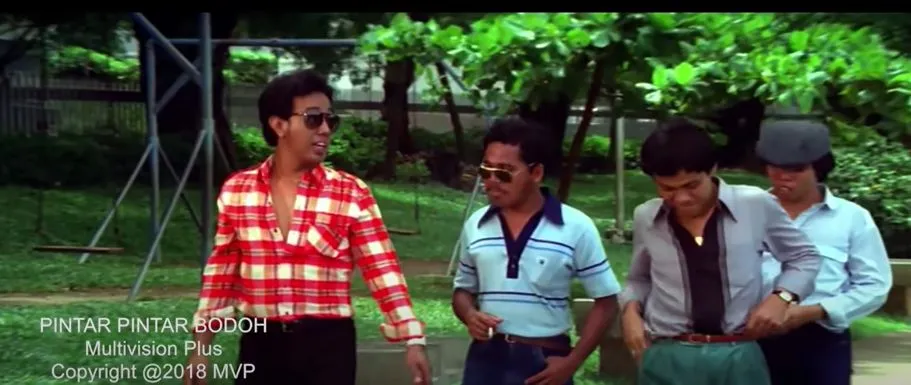 Adegan Ikonik dalam Film Indonesia yang Sampai Sekarang Masih Diingat Banget 18 Adegan ikonik film Indonesia