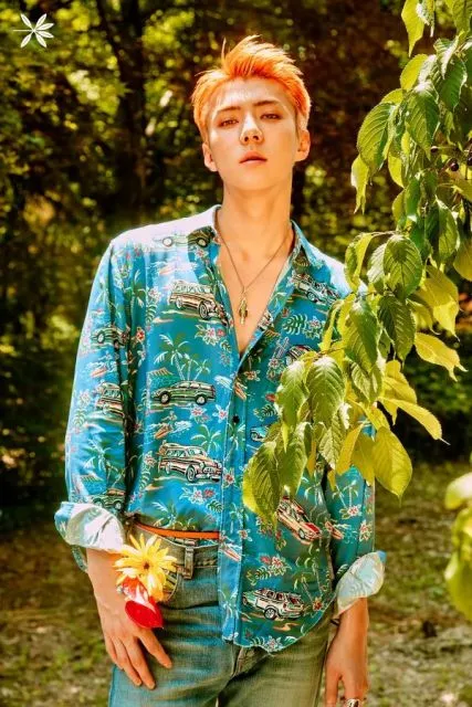 10 Inspirasi Outfit ala Sehun EXO, Clean Look! 17 Style Sehun EXO
