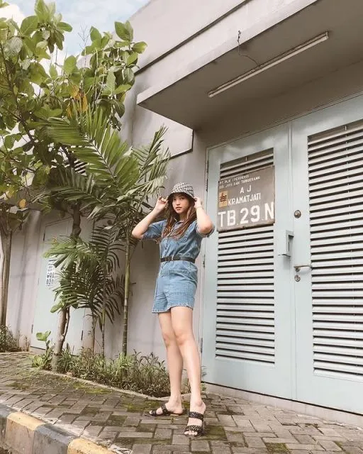 Profil Dewi Paramita, Selebgram Cantik Mantan Sekretaris Pribadi Menteri 11 Profil Dewi Paramitha Pacar Ibrahim Risyad, Selebgram Cantik Mantan Sekretaris Pribadi Menteri