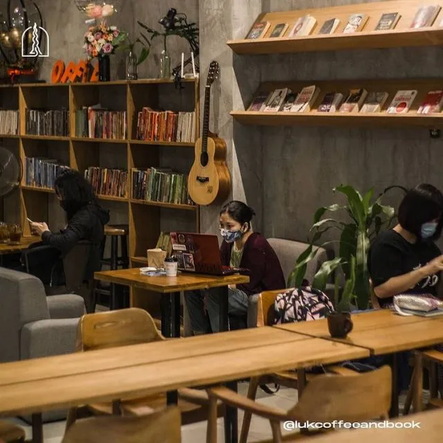 10 Destinasi Wisata untuk Pencinta Buku di Yogyakarta dengan Berbagai Suasana 14 destinsai wisata pencinta buku