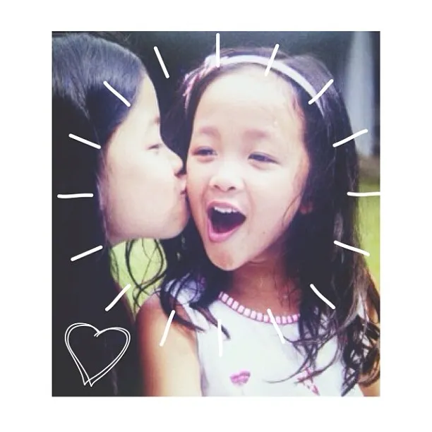 6 Potret Masa Kecil Dita Karang Secret Number, Imut dan Menggemaskan! 9 Sibling goals