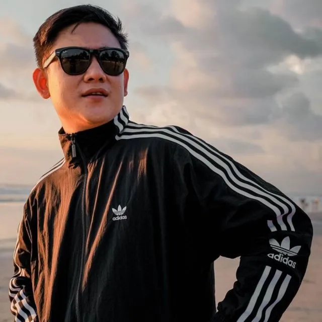 Pengakuan Bobon Santoso, Ditawari Uang Tutup Mulut Afiliator Binary Option 4 Pengakuan Bobon Santoso dapat tawaran uang tutup mulut