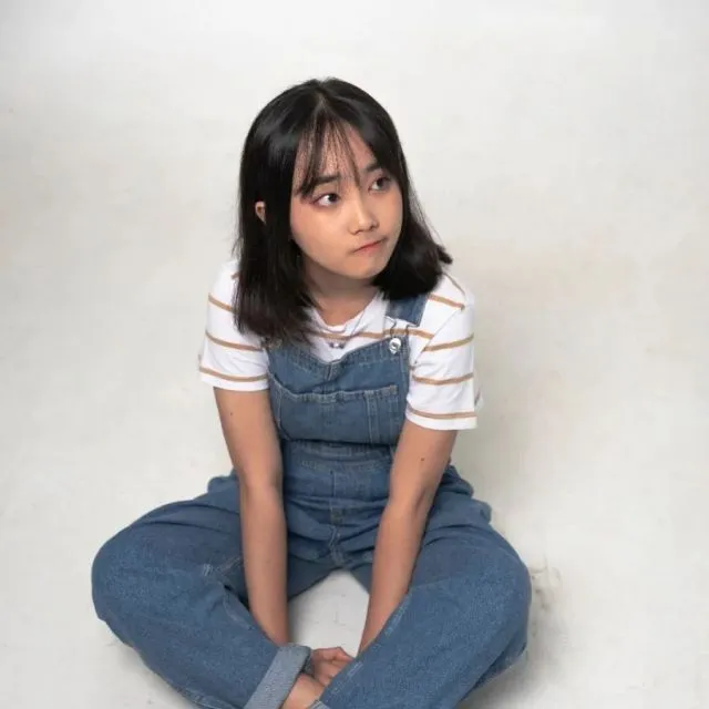 YoRi Eks JKT48 Rilis Single Berjudul 'Unlock' dalam Bahasa Indonesia dan Jepang 2 Single 'Unlock' berkiblat pada pop Jepang