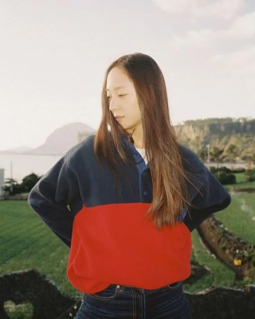 Potret Gaya Cantik Krystal Jung, Pemeran di Drama Crazy Love 14 Potret gaya cantik Krystal Jung