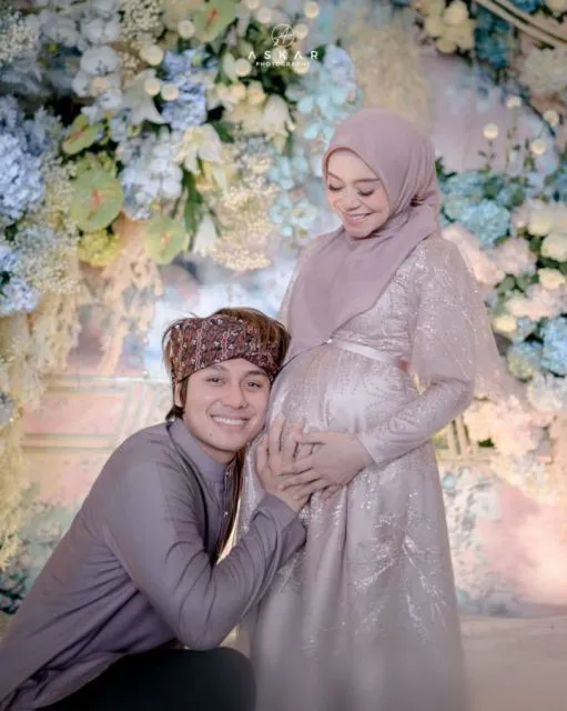 Ide Busana Tasyakuran Kehamilan ala Seleb 10 Inspirasi busana tasyakuran artis
