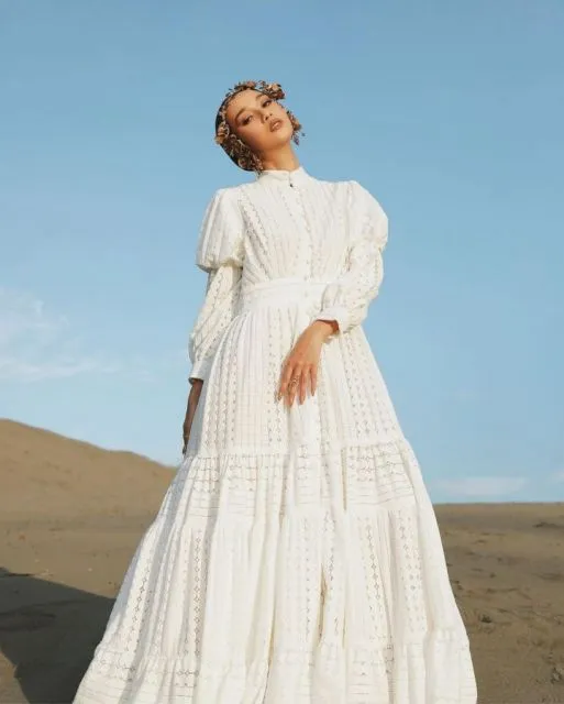 8 Ide Padu Padan Outfit Bernuansa Putih. Cocok Buat Persiapan Lebaran~ 10 Padu padan outfit warna putih