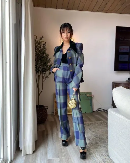 Gaya Fesyen Niki Zefanya, Penyanyi Indonesia Terbanyak Didengar di Spotify 14 Fesyen Niki Zefanya