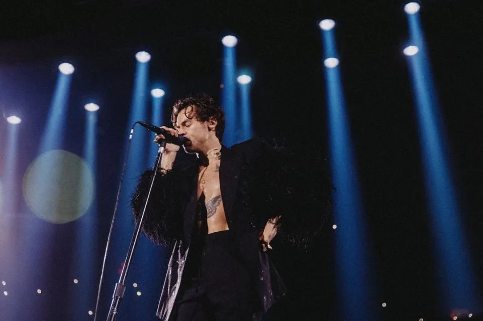 Harry Styles Umumkan Rilis Album Ketiga Berjudul Harry's House 20 Mei 6