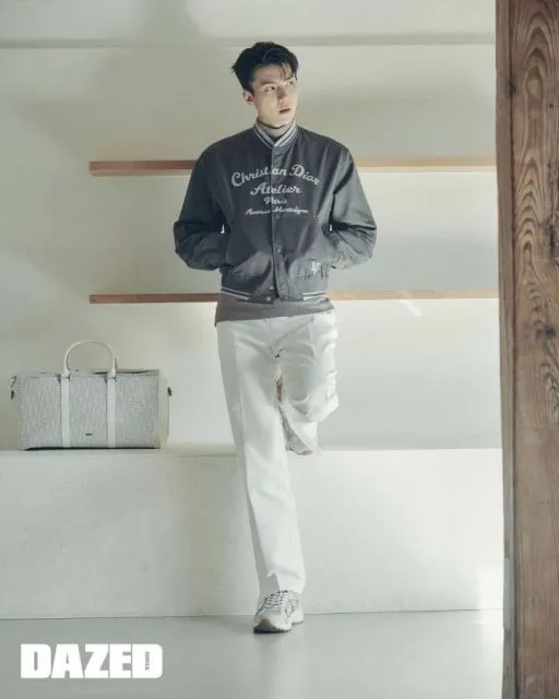 10 Inspirasi Outfit ala Sehun EXO, Clean Look! 12 Style Sehun EXO