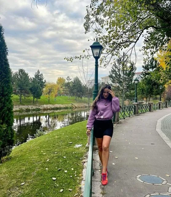 Potret Gaya Anastasiia Lenna, Mantan Miss Ukraina. Siap Angkat Senjata Bela Negaranya 18 Potret Anastasiia Lenna, Mantan Miss Ukraina yang Disebut Siap Angkat Sejata Membela Negaranya