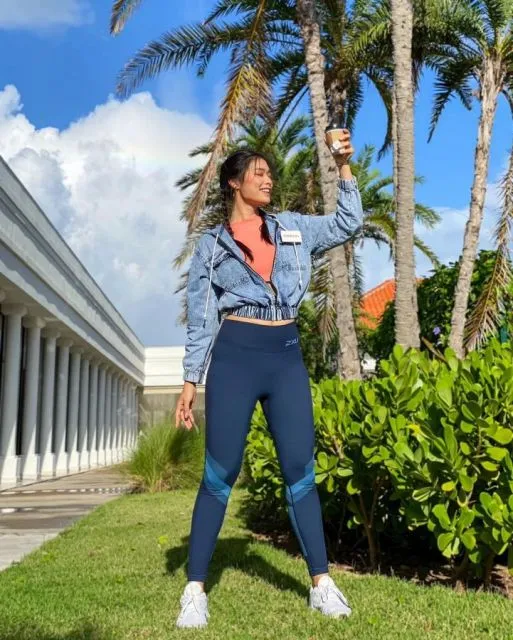 Potret Gaya Miss Indonesia Carla Yules yang Masuk Top 6 Miss World 2021 14 Carla Yules