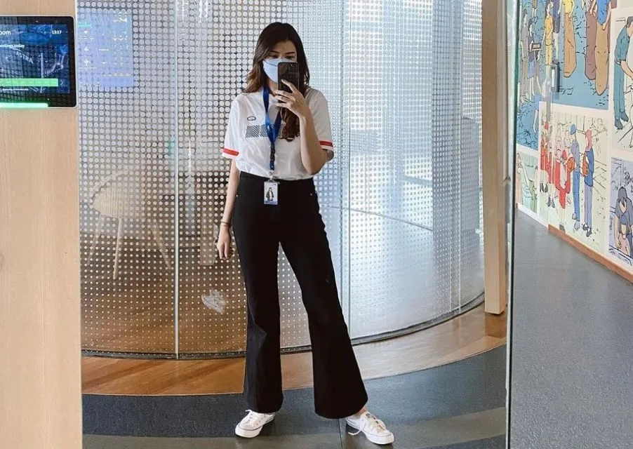 8 Potret Gaya Dewi Paramita, Selebgram Cantik dan Aktif Berkarier Kantoran 19 paramitha